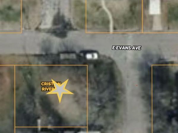 1913 N Main Street, Bonham, TX 75418