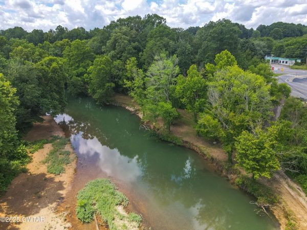 0 US-412, Linden, TN 37096