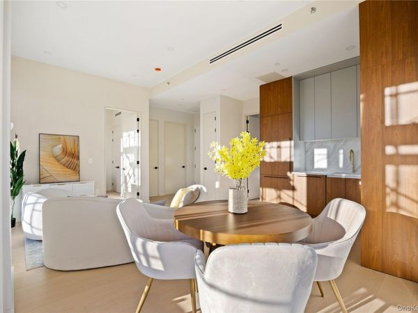 31-16 21st Street, Unit 4C, Astoria, NY 11106