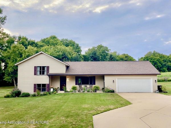 14742 Carlon Drive, Lake Odessa, MI 48849