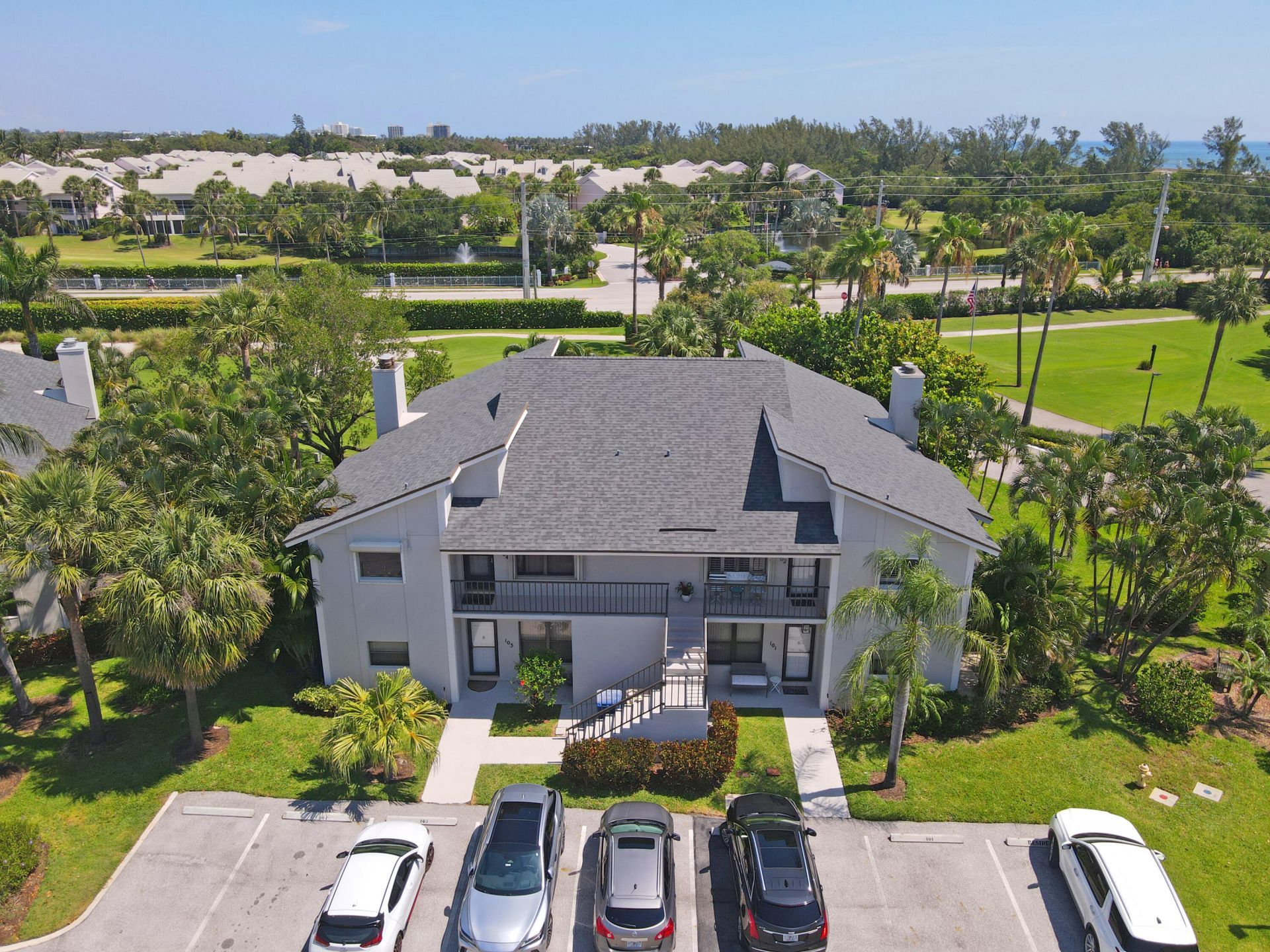 102 Clubhouse Circle, Jupiter, FL 33477 Photo