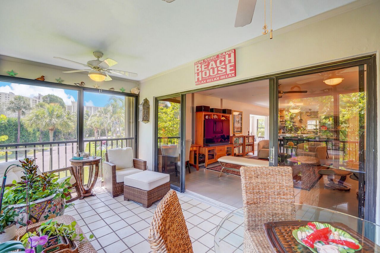 102 Clubhouse Circle, Jupiter, FL 33477 Photo