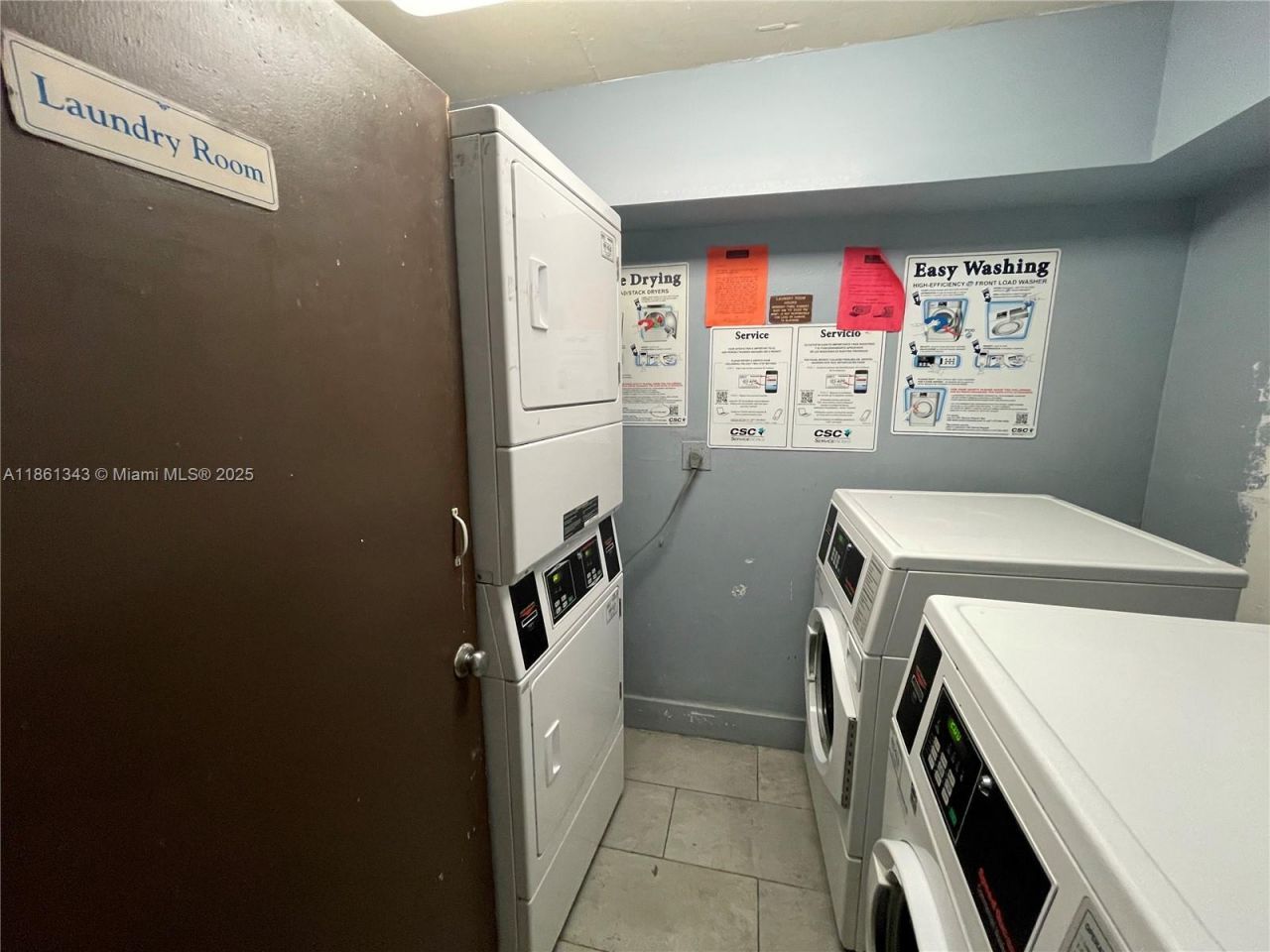 498 NW 165th St Rd, Unit D-201, Miami, FL 33169 Photo