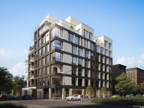 31-16 21st Street, Unit PH2D, Astoria, NY 11106