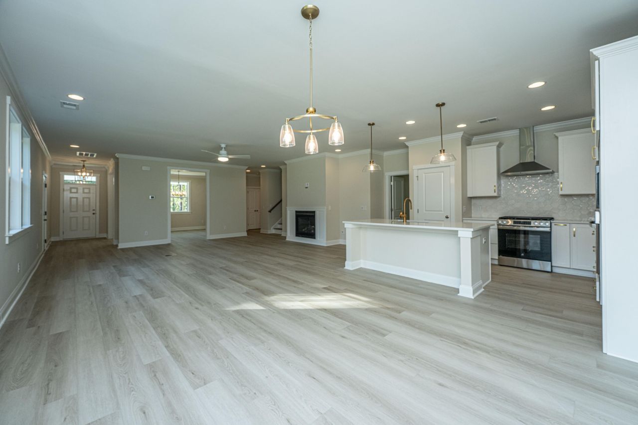 3010 Sweetwater Lane Photo 9