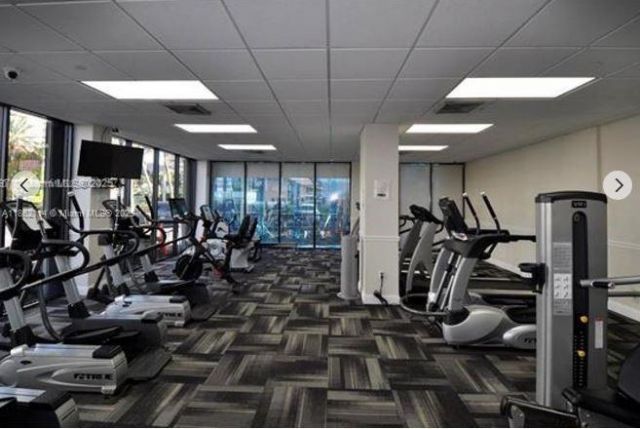 2017 S Ocean Dr, Unit 1008, Hallandale Beach, FL 33009 Photo