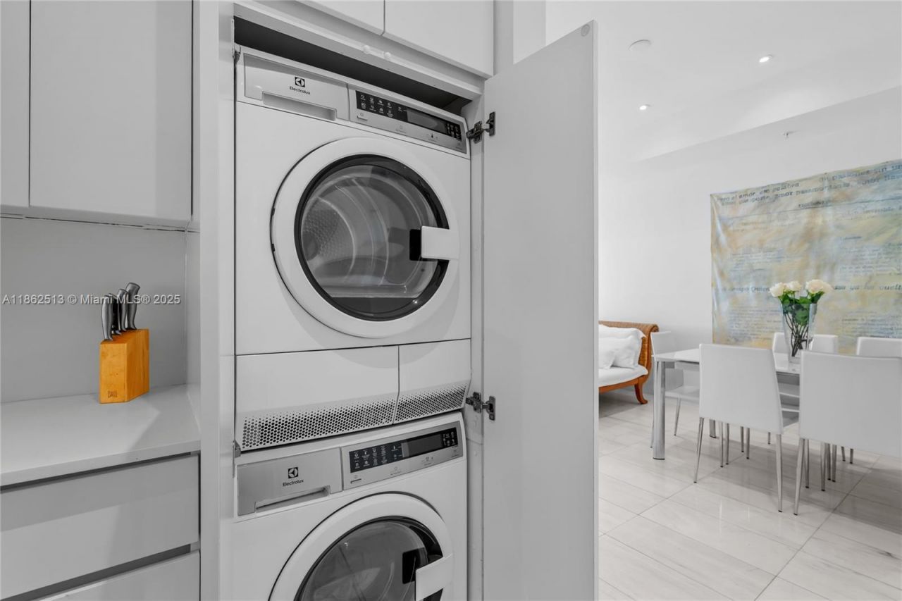 1500 Bay Rd, Unit 1548S, Miami Beach, FL 33139 Photo