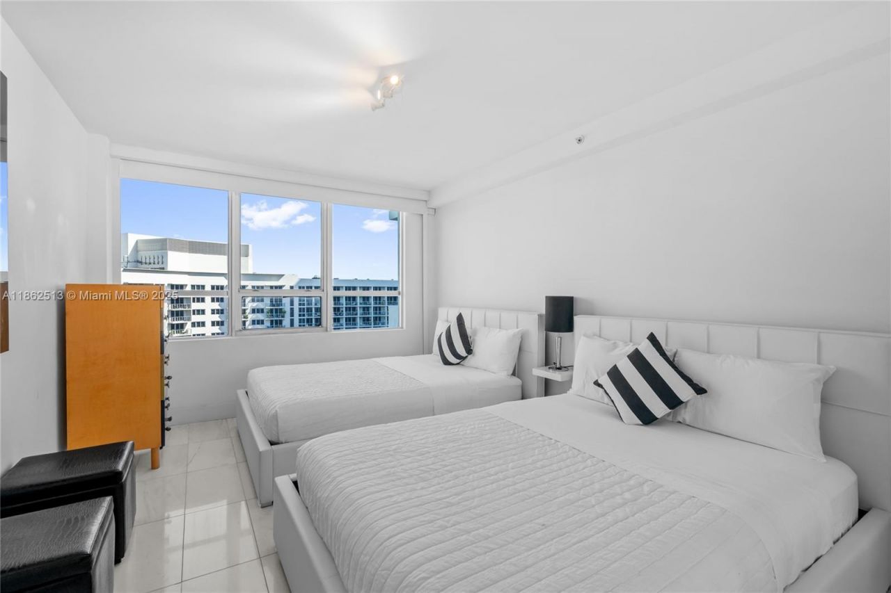 1500 Bay Rd, Unit 1548S, Miami Beach, FL 33139 Photo