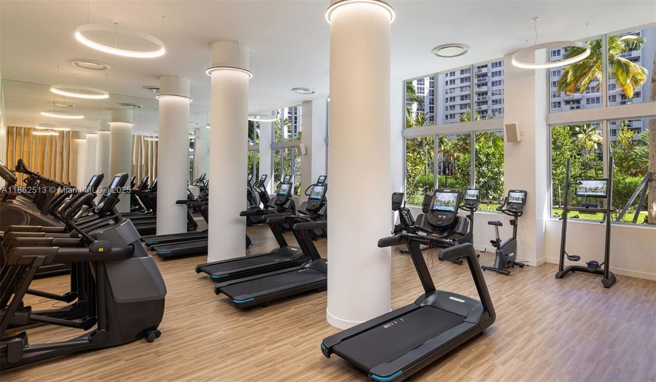 1500 Bay Rd, Unit 1548S, Miami Beach, FL 33139 Photo