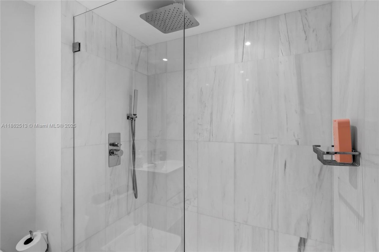 1500 Bay Rd, Unit 1548S, Miami Beach, FL 33139 Photo