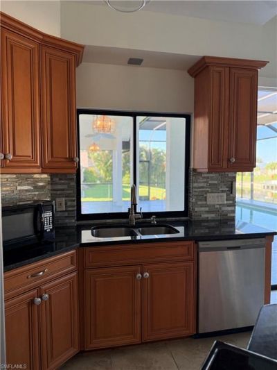 26 SE 13th Ave, Cape Coral, FL 33990 Photo