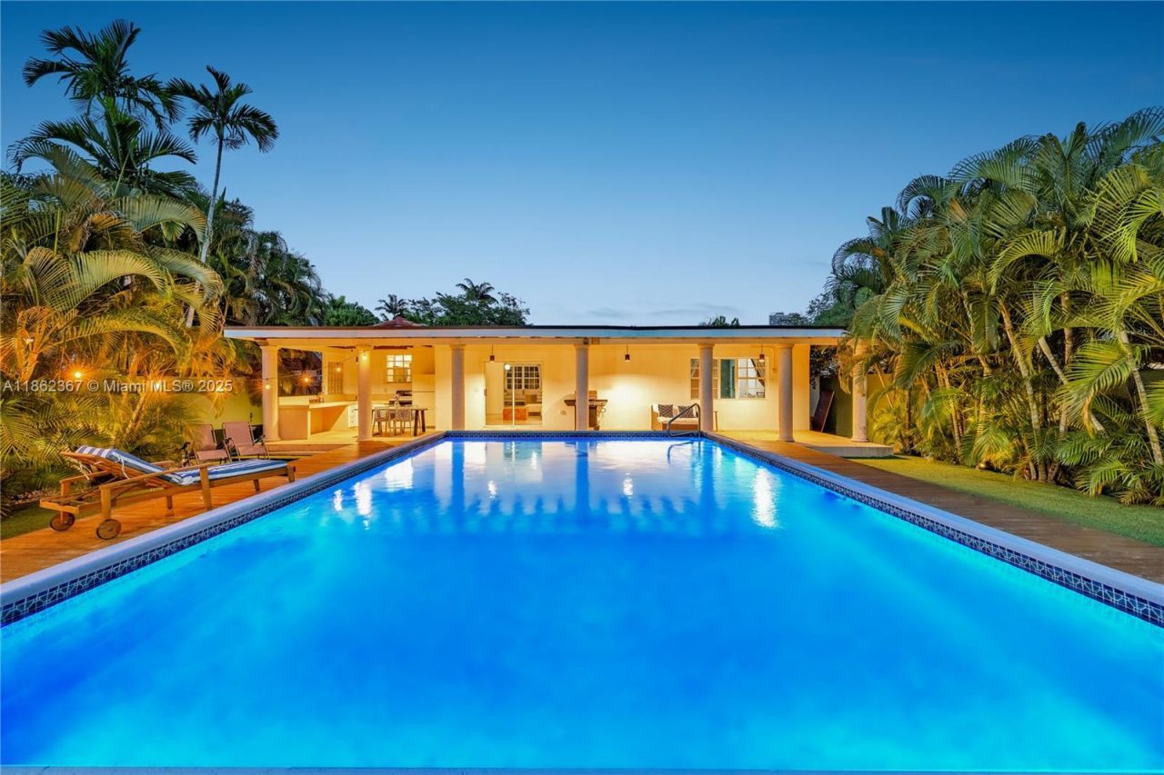 620 SW 22nd Rd, Miami, FL 33129 Photo