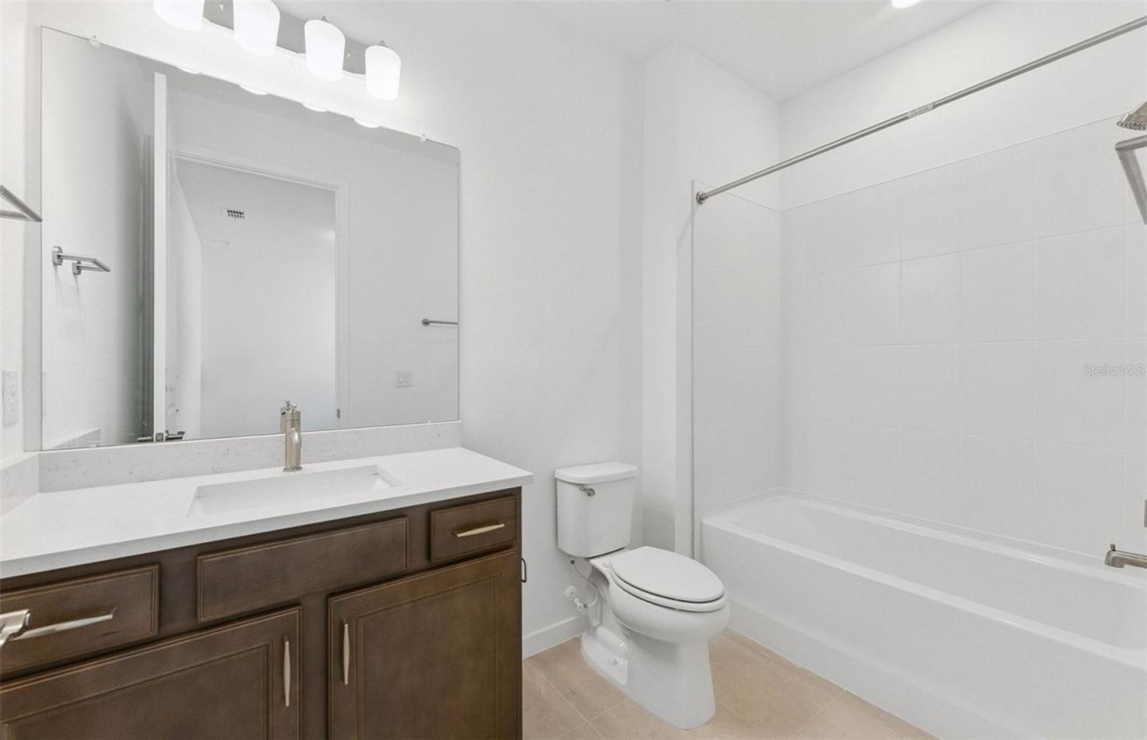 37187 Clinch Circle, Zephyrhills, FL 33540 Photo