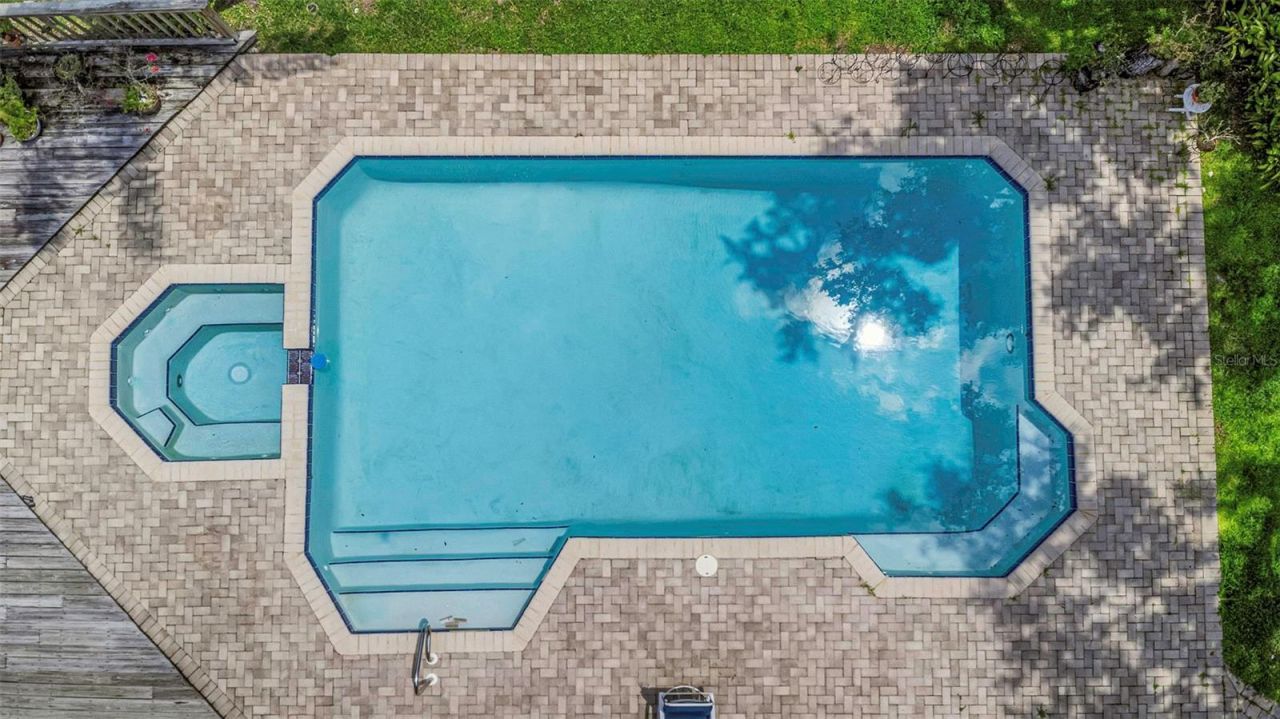 1065 Sable Court Ne, Saint Petersburg, FL 33702 Photo