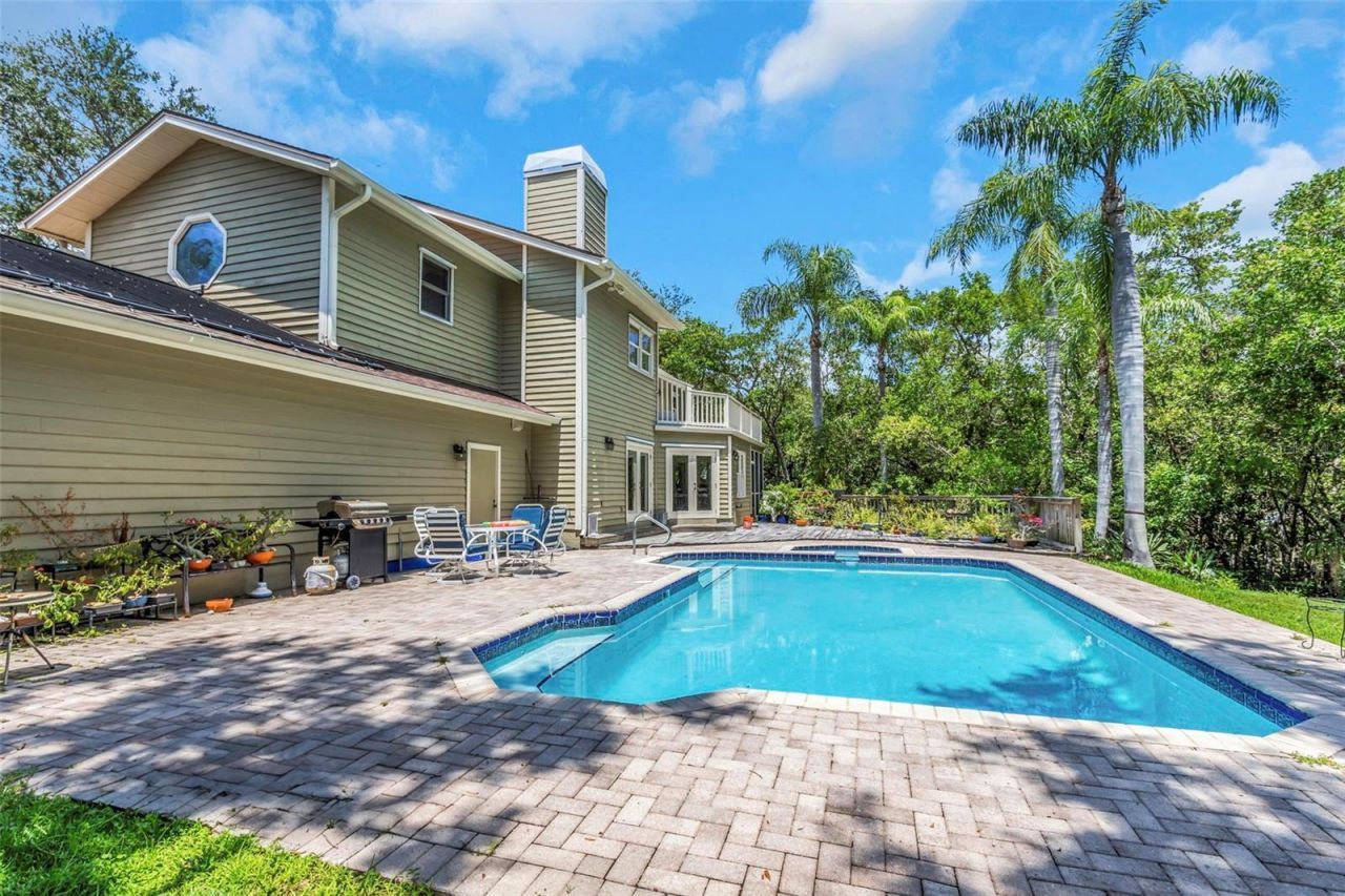 1065 Sable Court Ne, Saint Petersburg, FL 33702 Photo