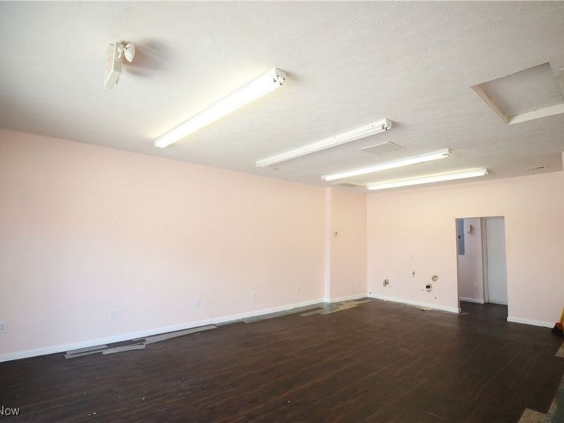 41957 N Ridge Road, Elyria, OH 44035 Photo 10