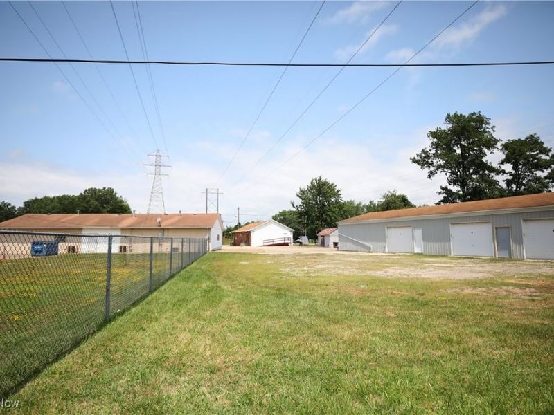 41957 N Ridge Road, Elyria, OH 44035 Photo 13