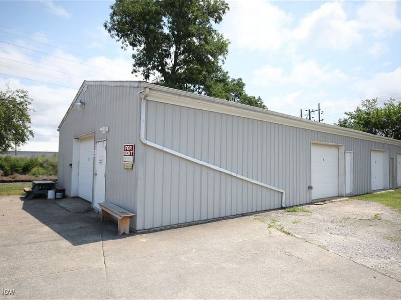 41957 N Ridge Road, Elyria, OH 44035 Photo 27