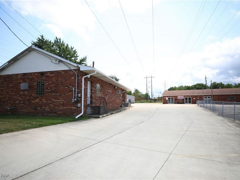 41957 N Ridge Road, Elyria, OH 44035 Photo 6