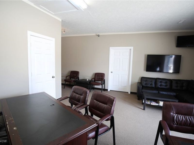 41957 N Ridge Road, Elyria, OH 44035 Photo 8