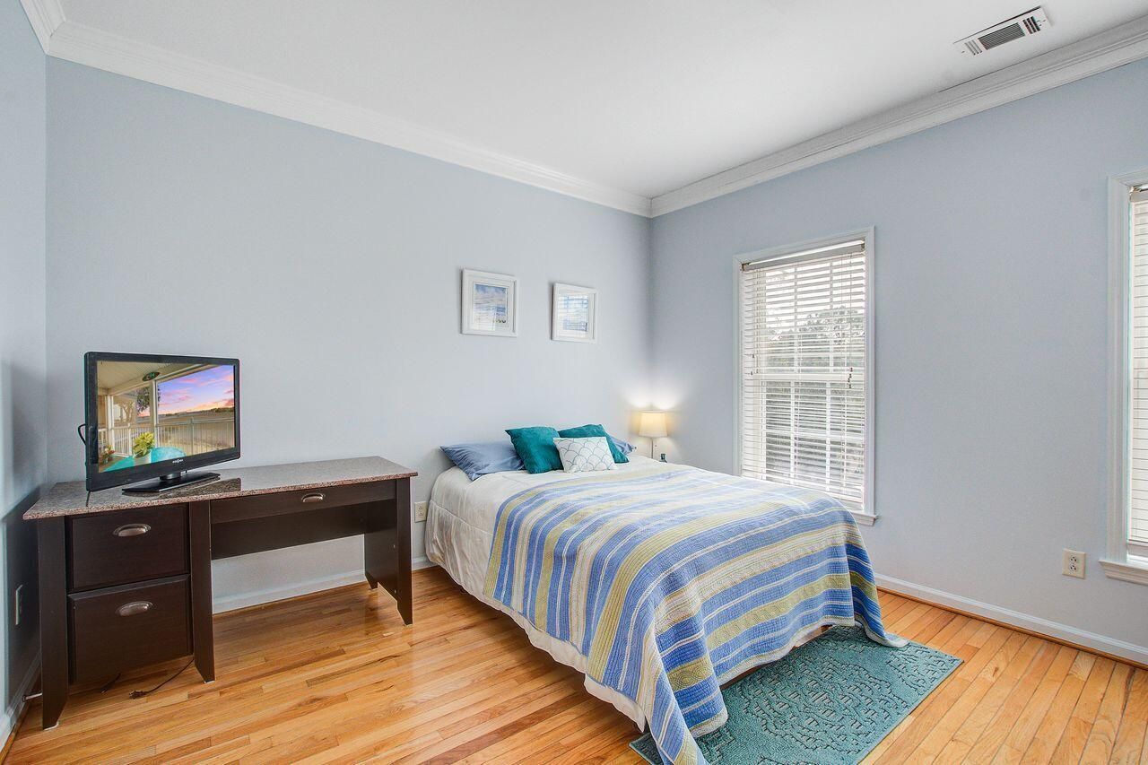 90 W 2nd Street Photo 20