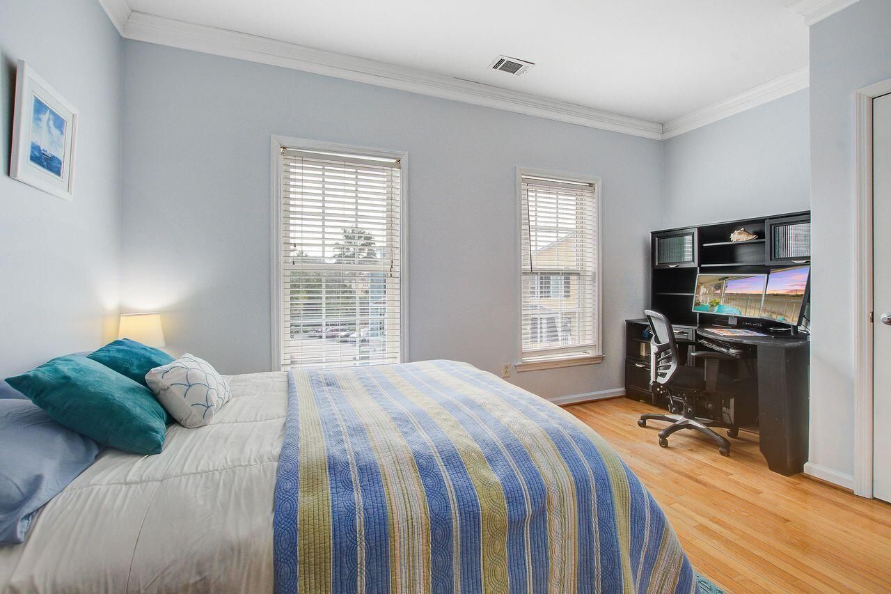 90 W 2nd Street Photo 21