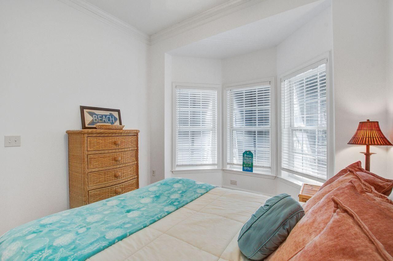 90 W 2nd Street Photo 25