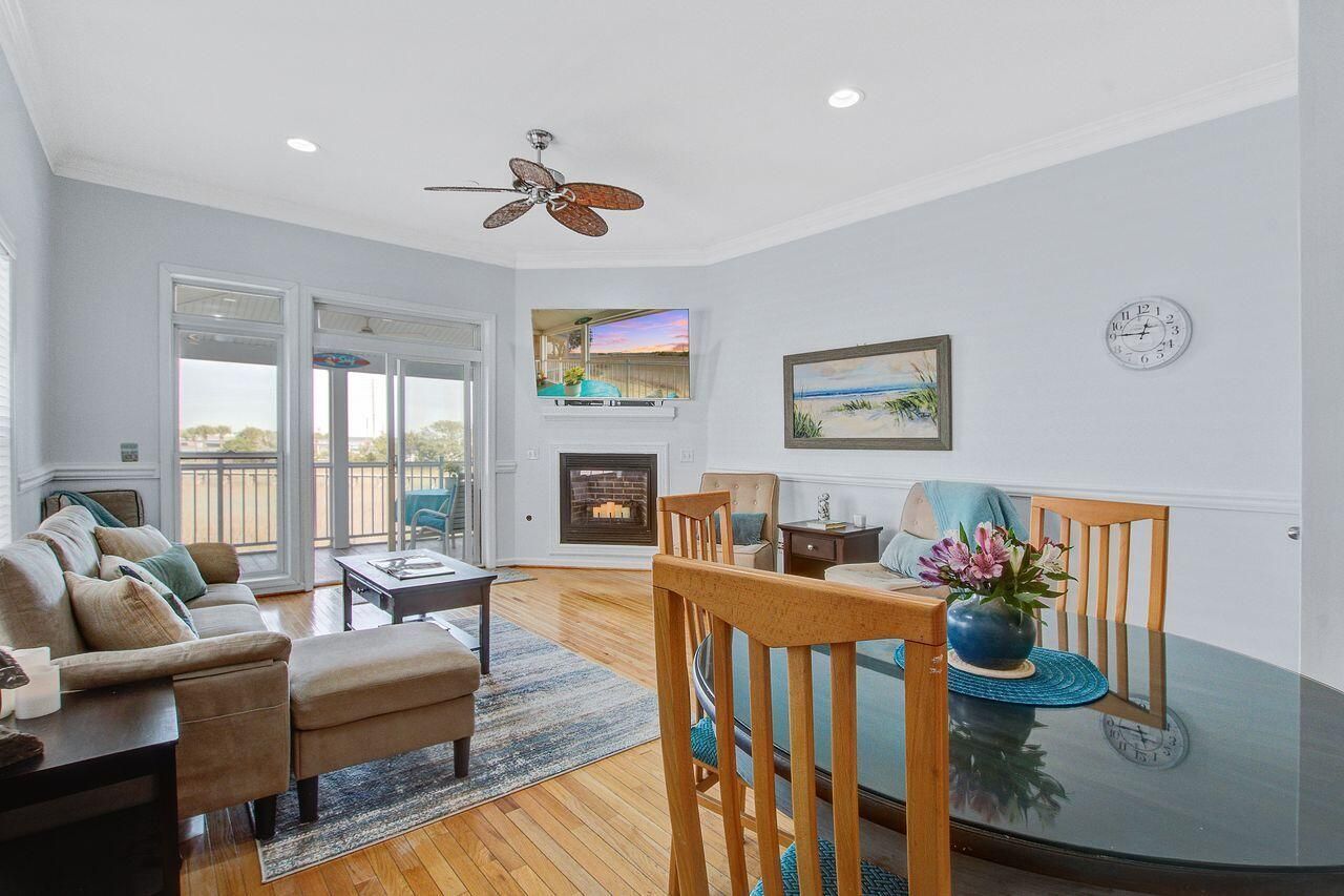 90 W 2nd Street Photo 9