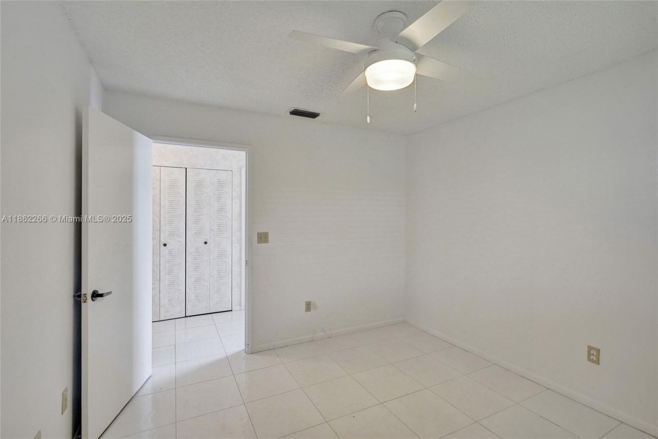 15011 Ashland Cir, Unit 27, Delray Beach, FL 33484 Photo