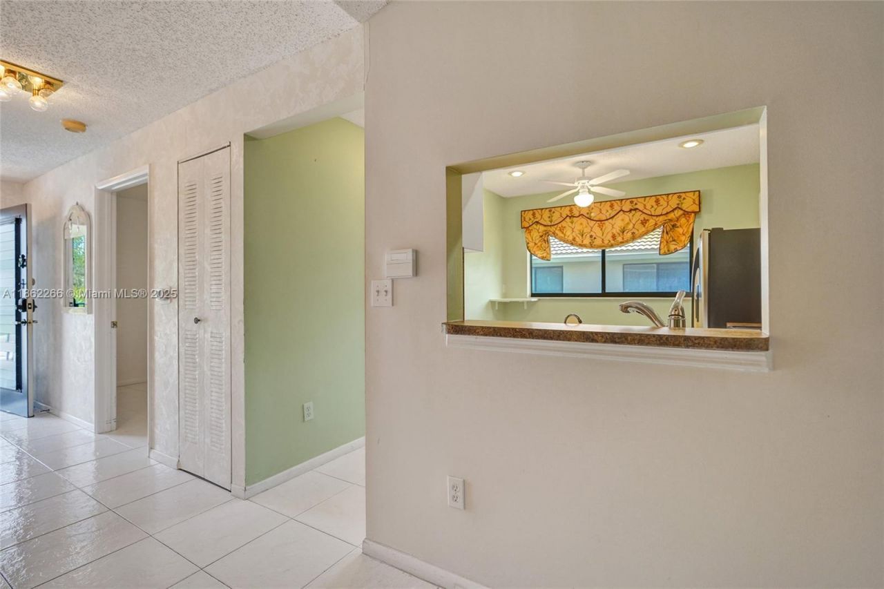 15011 Ashland Cir, Unit 27, Delray Beach, FL 33484 Photo