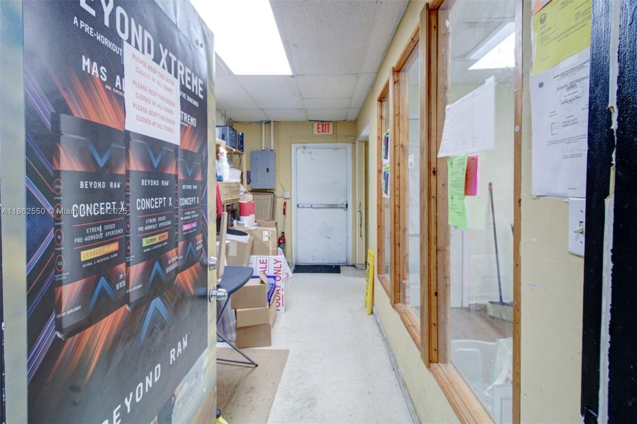 9336 SW 56th St, Miami, FL 33165 Photo