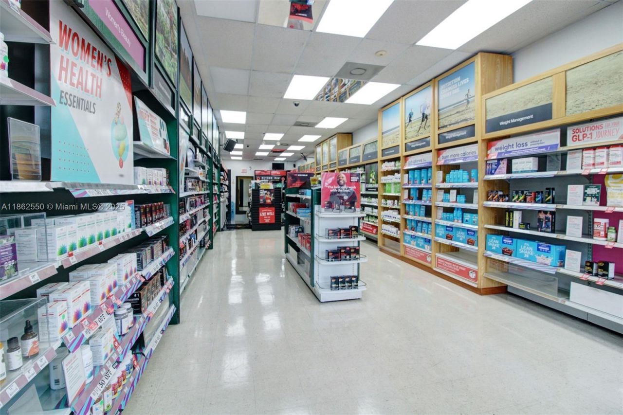 9336 SW 56th St, Miami, FL 33165 Photo