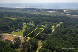 401 Deer Track Drive photo 4