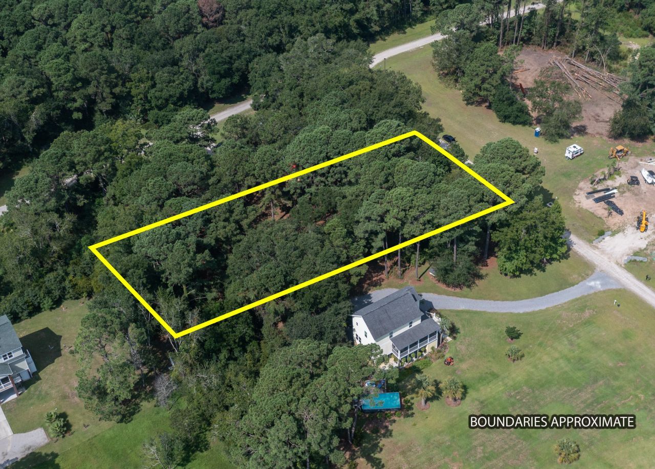 401 Deer Track Drive Photo 5