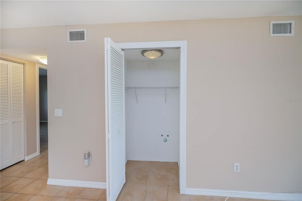 175 Kings Highway, Unit 1118 (A8), Punta Gorda, FL 33983 Photo