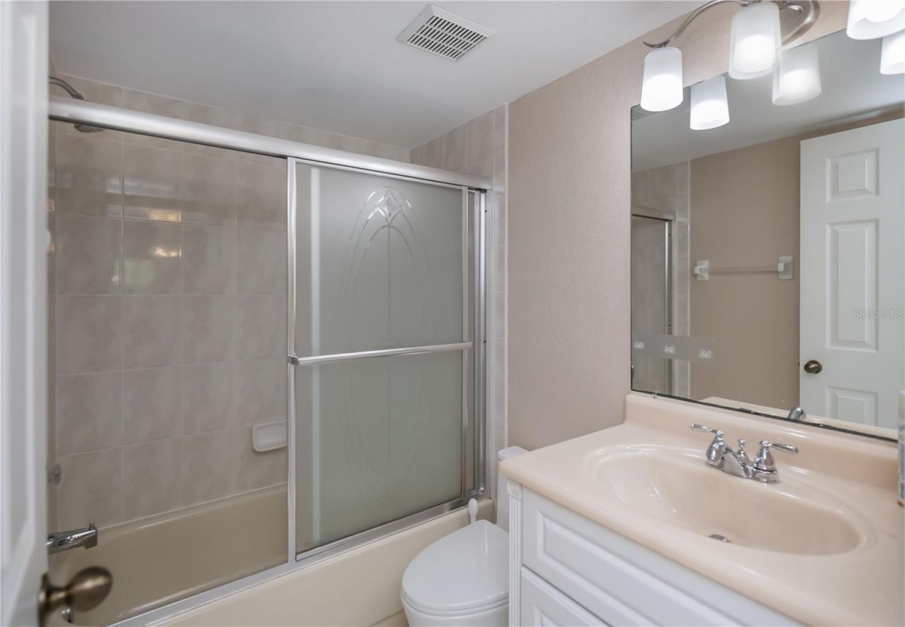 175 Kings Highway, Unit 1118 (A8), Punta Gorda, FL 33983 Photo