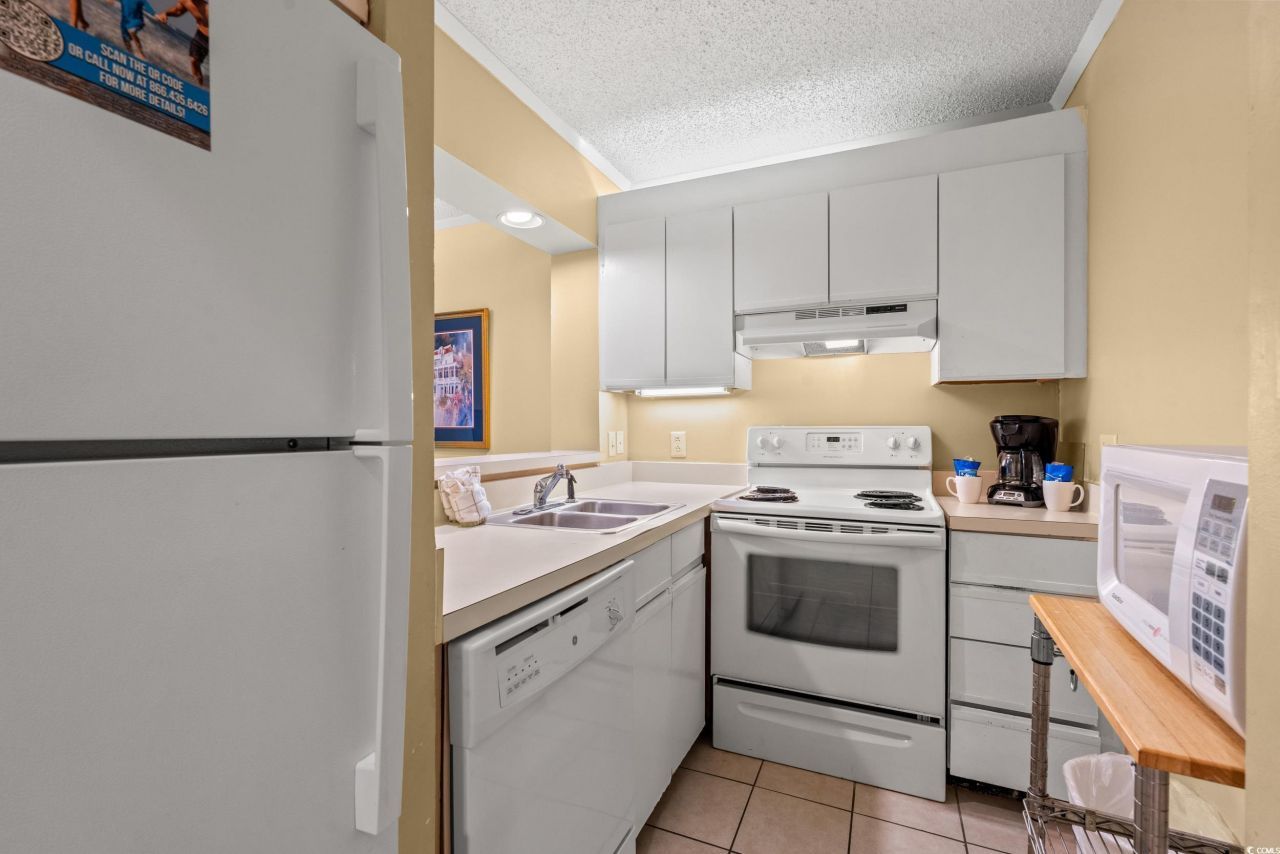 415 Ocean Creek Dr. Photo 12