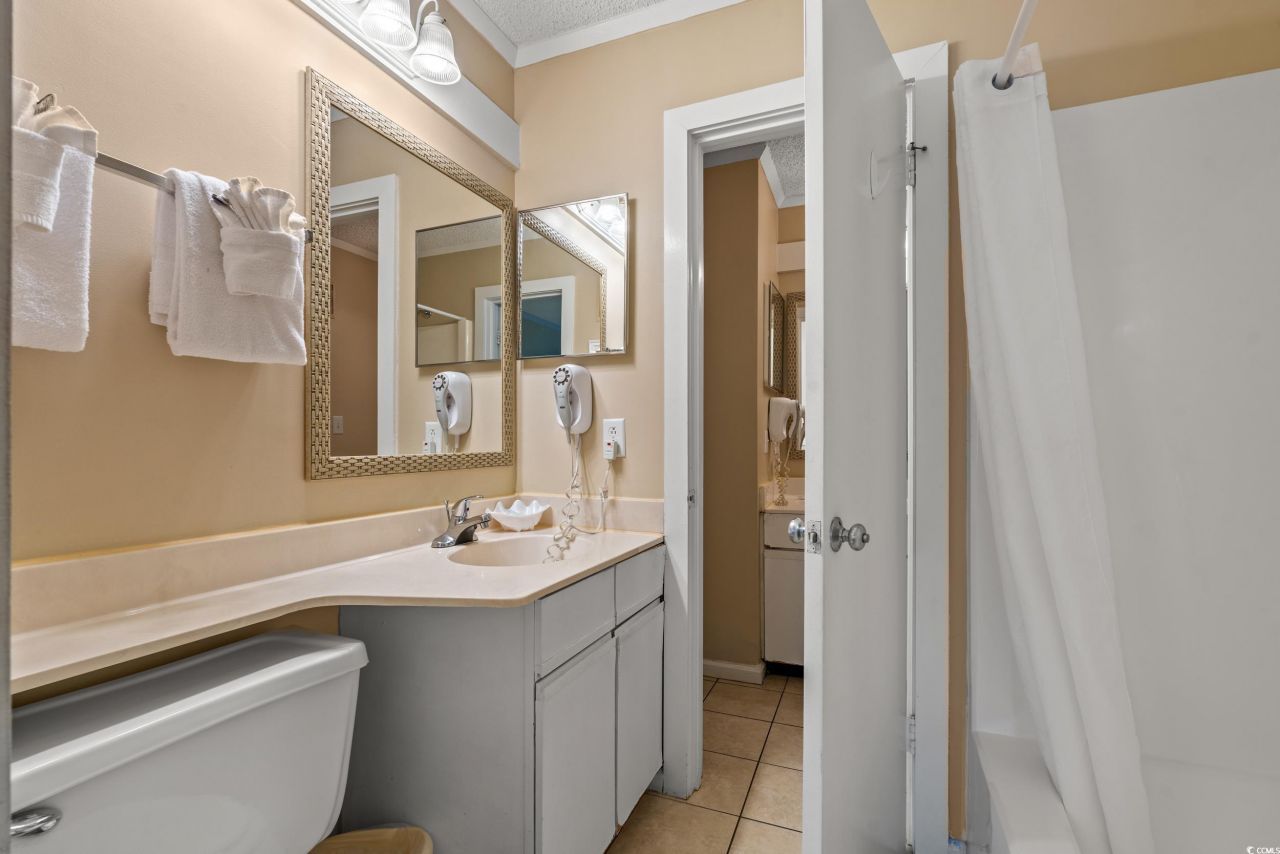 415 Ocean Creek Dr. Photo 6