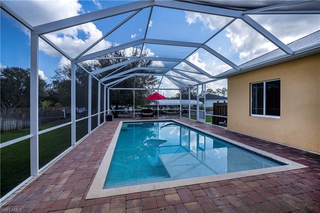 802 Poinsettia Ave, Lehigh Acres, FL 33972 Photo