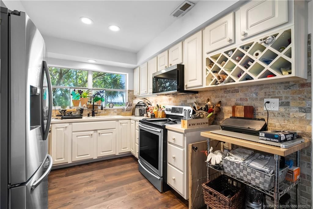 99 Ridge Circle , Fort Pierce, FL 34982 Photo