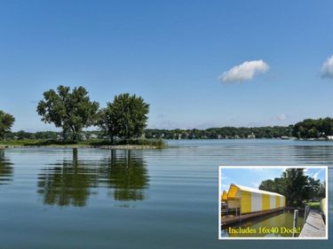 5440 Three Points Boulevard, Unit 536, Mound, MN 55364