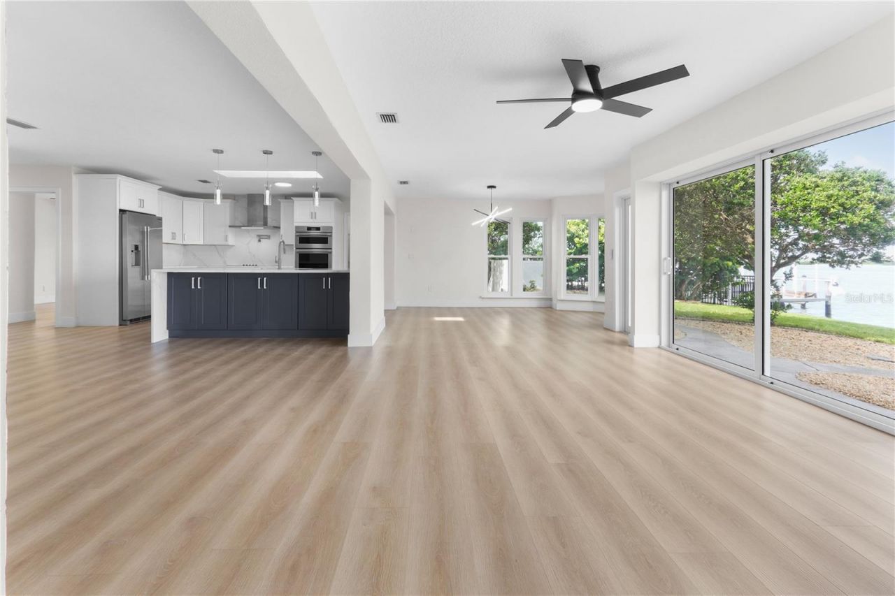 202 Driftwood Lane, Largo, FL 33770 Photo