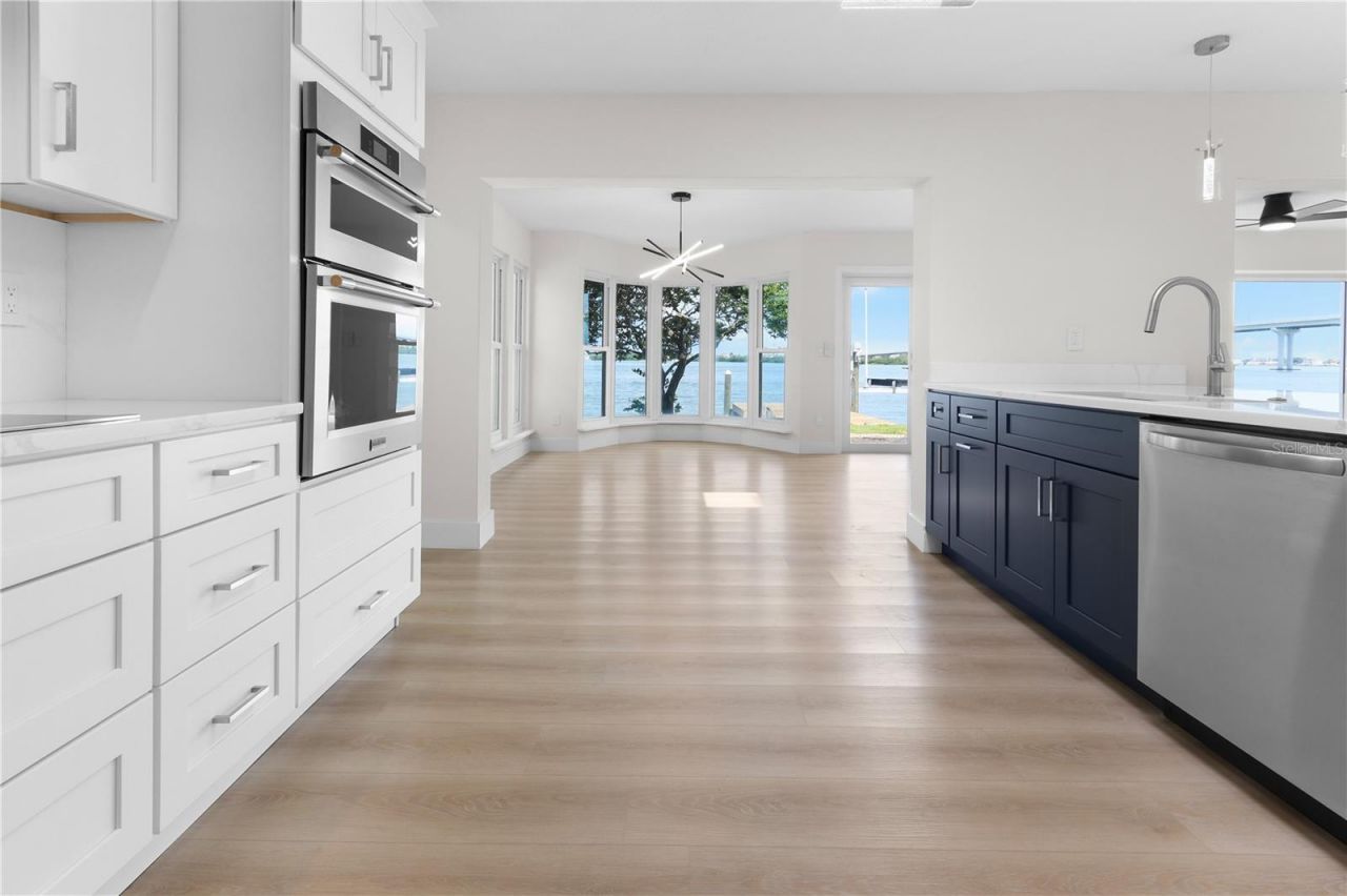 202 Driftwood Lane, Largo, FL 33770 Photo