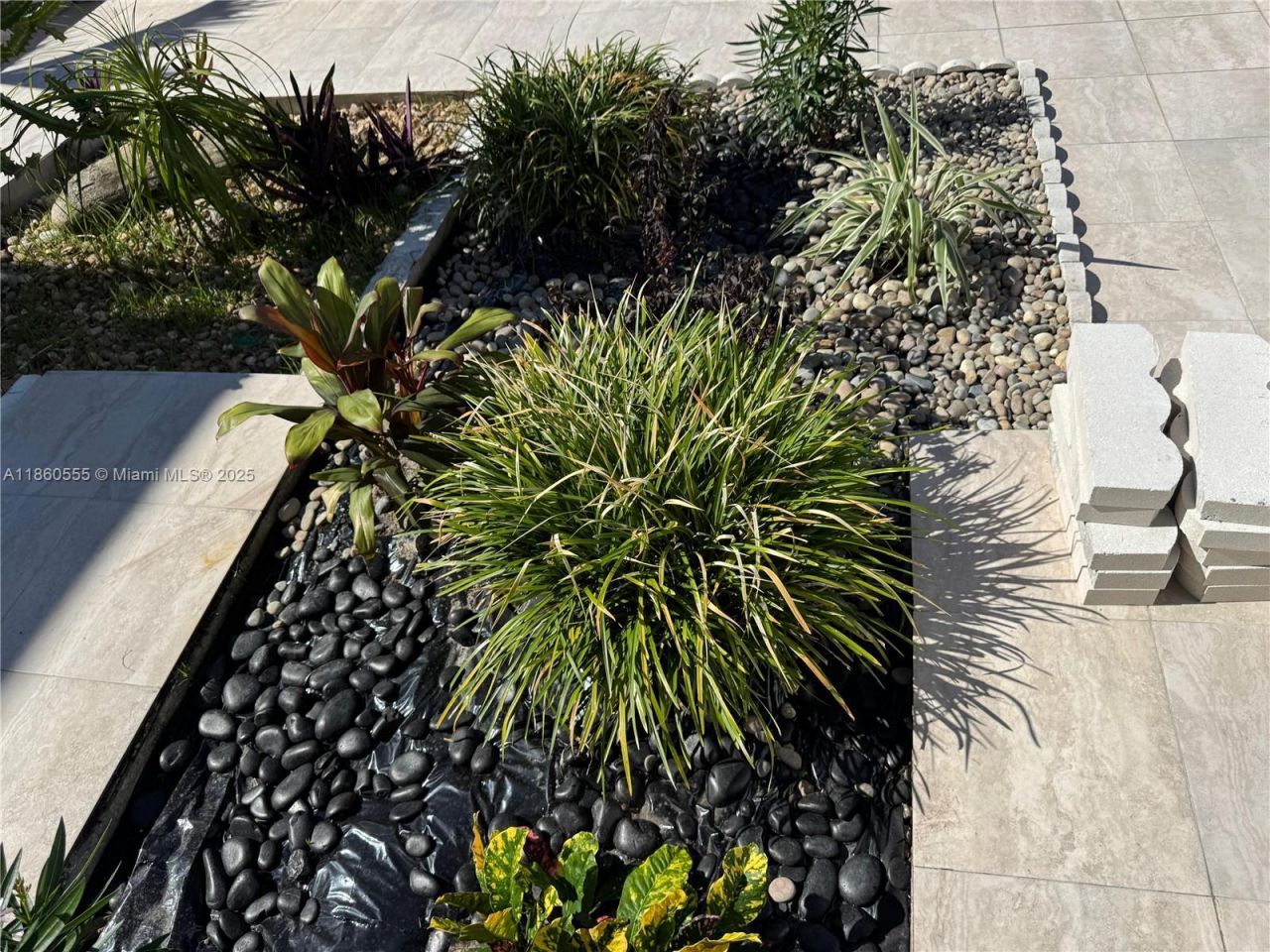 2318 NE 7th St, Unit 34, Hallandale Beach, FL 33009 Photo