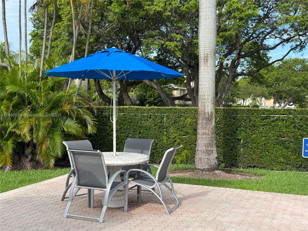 2318 NE 7th St, Unit 34, Hallandale Beach, FL 33009 Photo