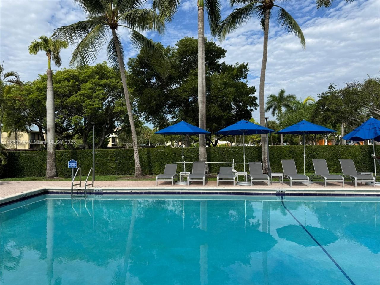 2318 NE 7th St, Unit 34, Hallandale Beach, FL 33009 Photo