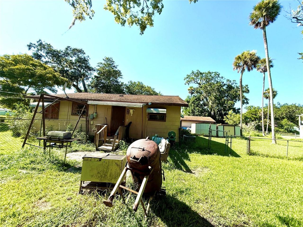 631 Elm Avenue, Holly Hill, FL 32117 Photo