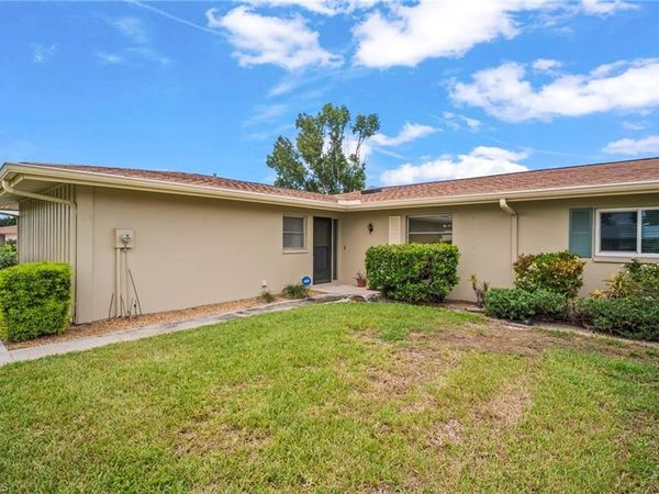 5586 Pendlewood LN, FORT MYERS, FL 33919