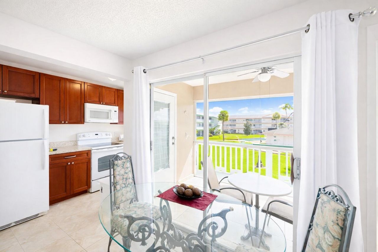 5300 Washington Street, Unit I206, Hollywood, FL 33021 Photo
