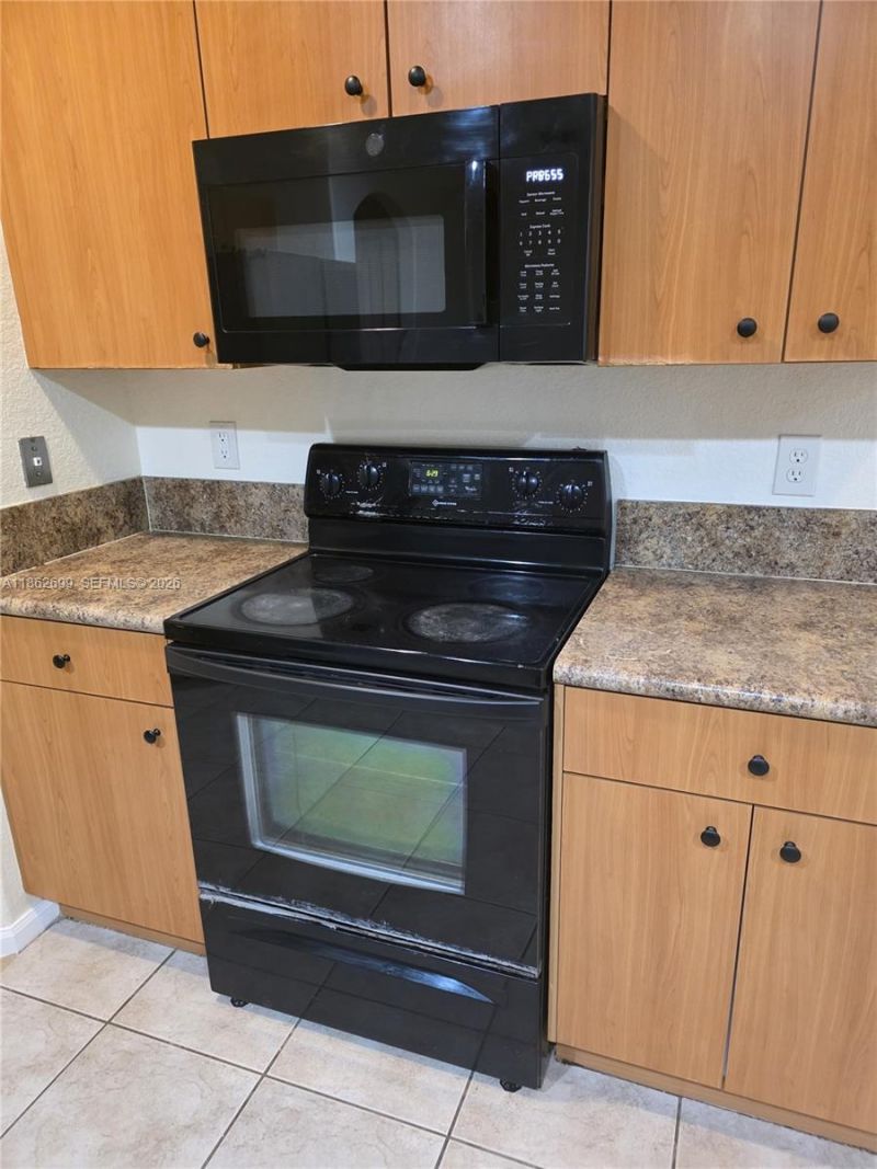 2584 SW 84th Ter, Unit 101, Miramar, FL 33025 Photo